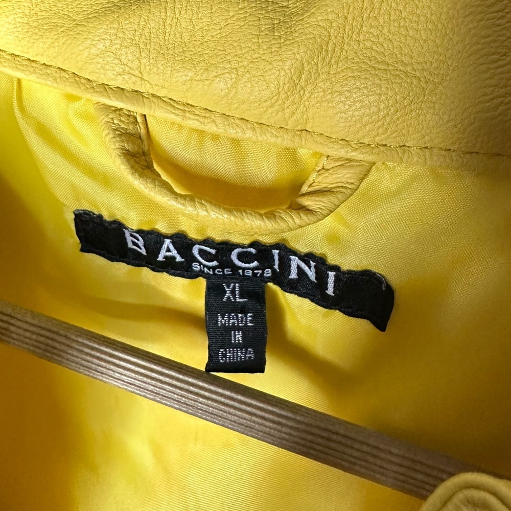 Baccini | Yellow Peplum Faux Leather Jacket | Moto Style | XL - Picture 4 of 6